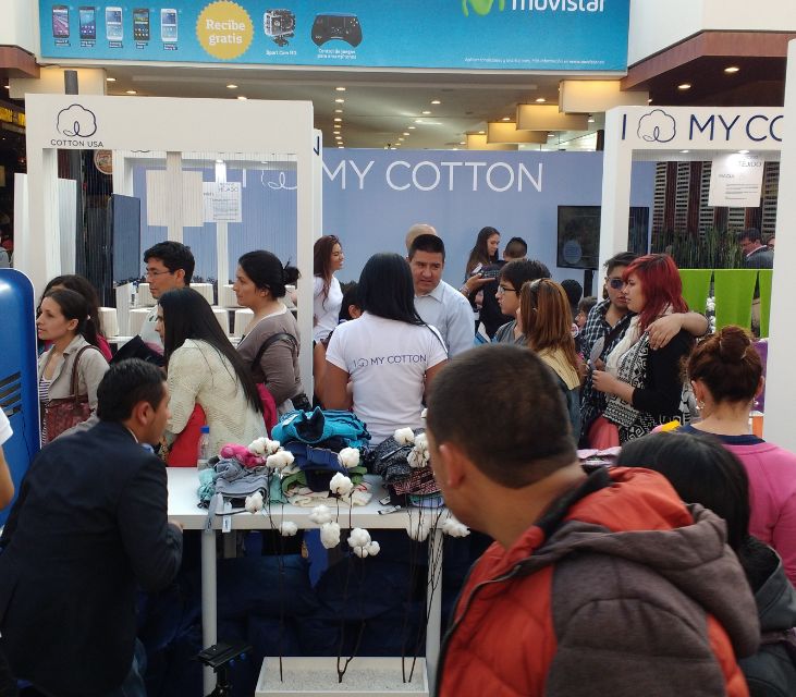 Consumers Share Reasons to Love Cotton at Shopping Mall Event in Colombia